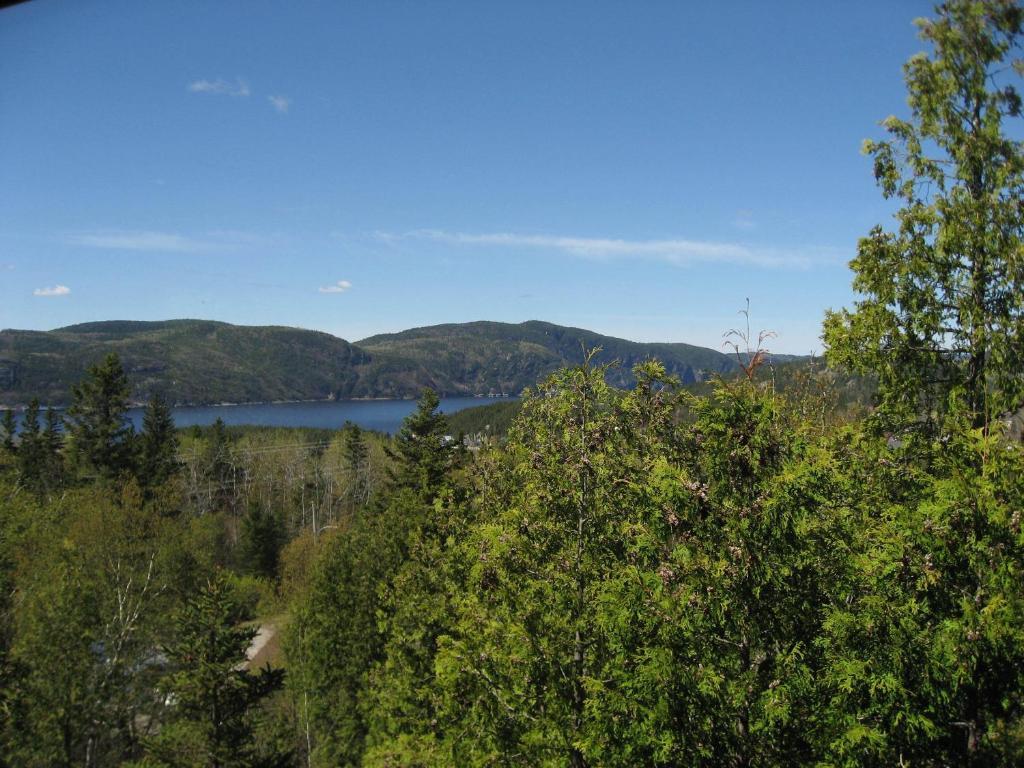 Chalet De La Montagne Vila Tadoussac Exterior foto